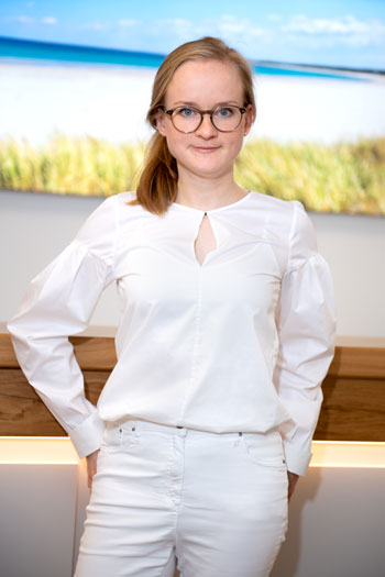 Team Hautarzt-Wesel Dr. med. Carolin Schweer